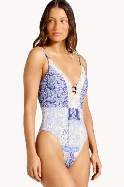 Anja Veronia One Piece