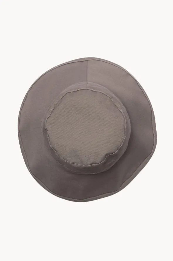 Essential Traveller Hat