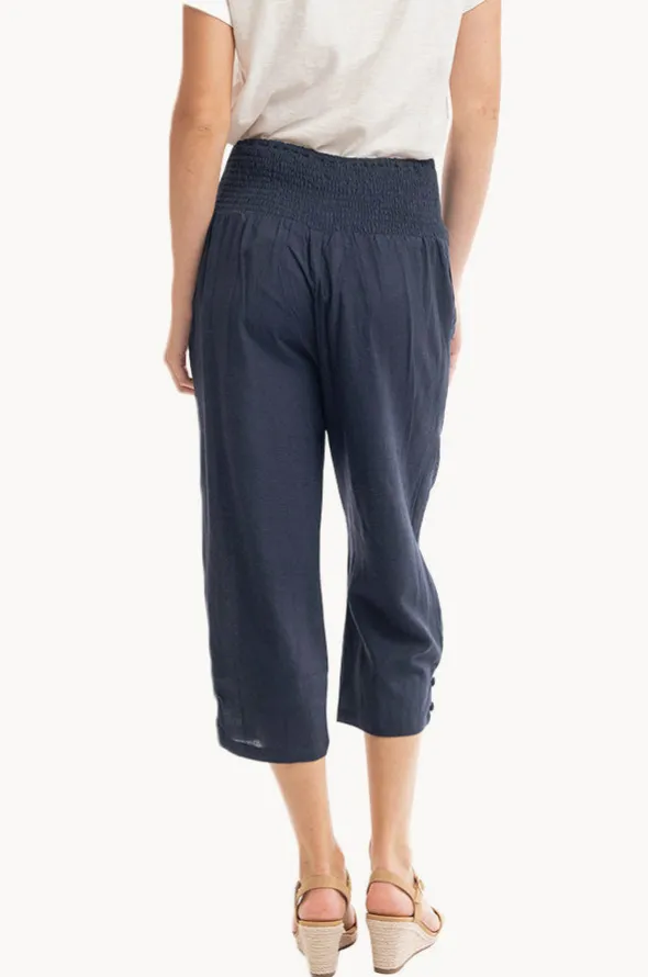 Essentials Linen 3/4 Pant