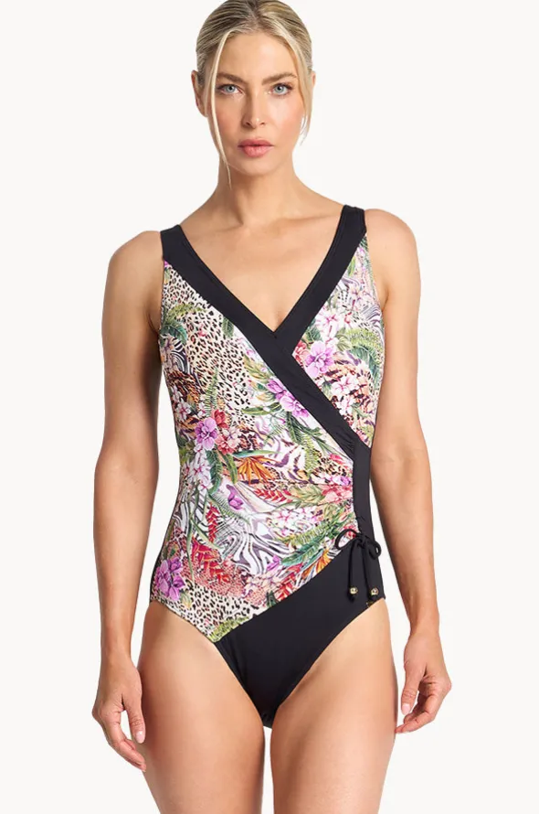 Lilymaze DD/E Cup Gathered Surplice One Piece