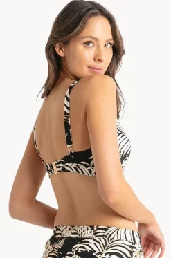 Mae DD/E Cup Twist Bra