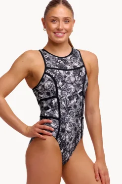 Nights Rose Hi Flyer One Piece