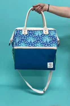 Peacock Paradise Picnic Cooler Bag
