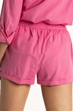 Plain Mystic Cuffed Short