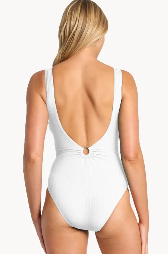 Reset DD/E Cup Vee Ring Back One Piece