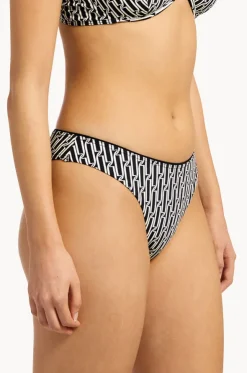 Spring Geo High Leg Pant