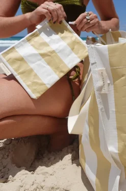 Stripe Carryall Beach Bag